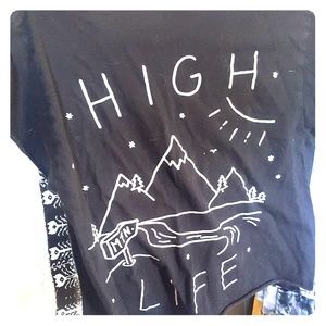 HIGH LIFE crop tee